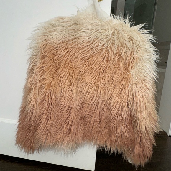 Urban outfitters ombré pink faux fur Sherpa zip up bomber coat size S - Picture 2 of 3